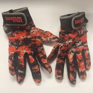 Wilson batting gloves